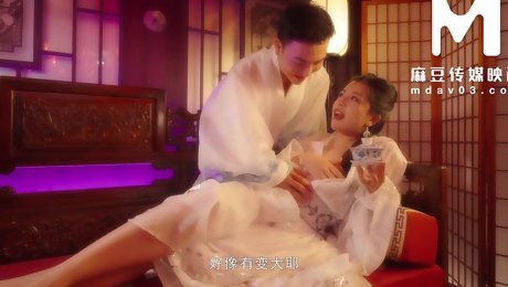 Gorgeous Chinese princess is passionately fucked by a jade emperor in a sensual manner.