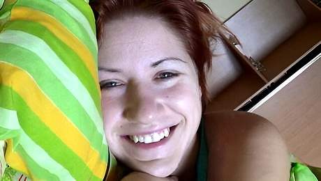 Seduced redhead hottie looks great with a dick in her mouth